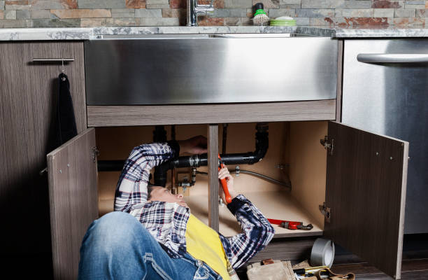 Best Commercial Plumbing Services  in Four Corners, MT